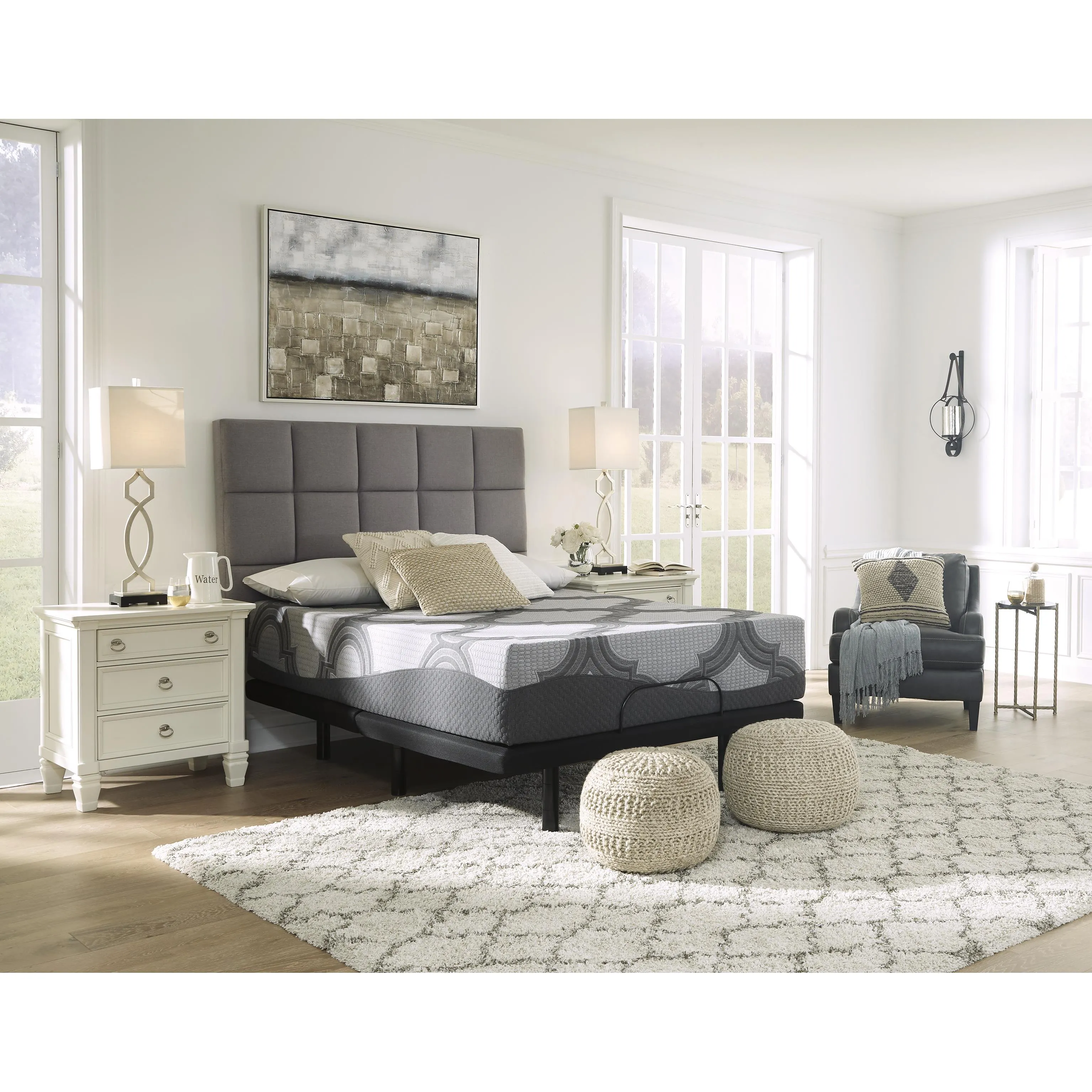 Sierra Sleep 12 Inch Ashley Hybrid M628M4 King Adjustable Base and Mattress